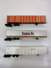 HO Bowser 53' RoadRailer Trailer Train Cars