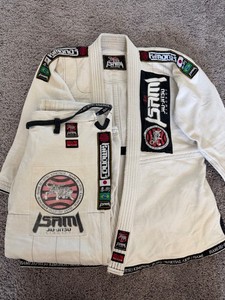 Isami A1 gi - white  preowned