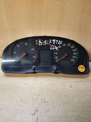 VW PASSAT Variant B5 3B6 Kombiinstrument 09051940090 1.90 Diesel 74kw 24419107