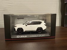 Kyosho Lexus LX600 F SPORT 1/43 White Nova Glass Flake Diecast SUV Model