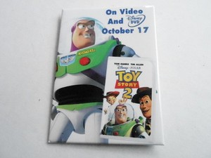 VINTAGE PINBACK BUTTON #62-029 - MOVIE - TOY STORY 2 - BUZZ LIGHTYEAR | eBay