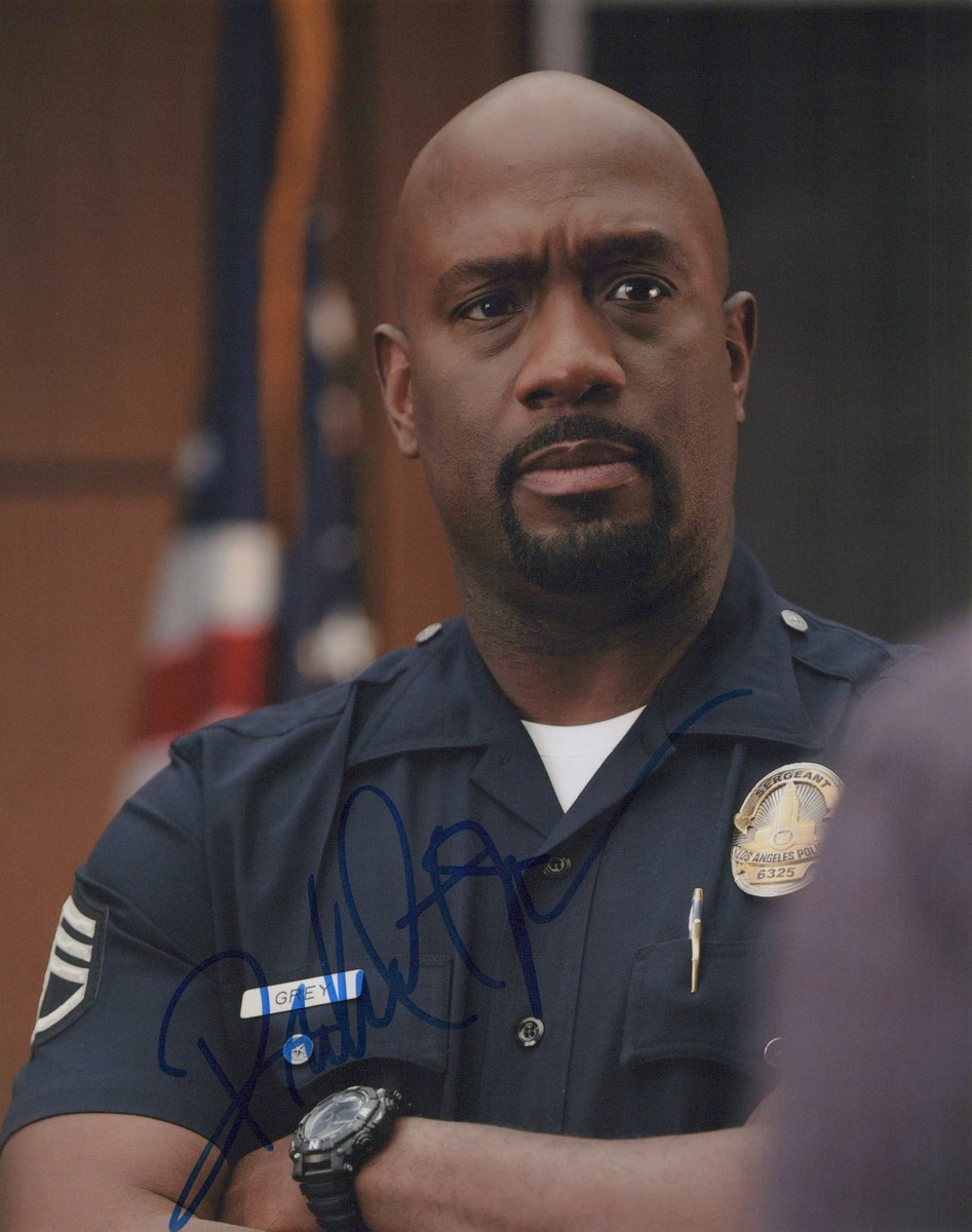 Richard Jones (The Rookie) signed 8x10 photo in-person