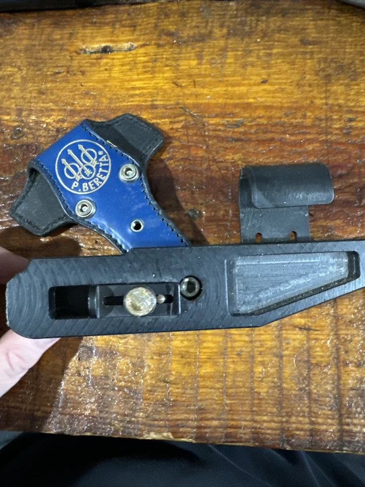 Funda de dibujo rápido Beretta modelo 92 FS. WAL09003 Foto 2 de 4