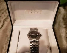 Bulova Accutron Mens Watch Diamond Bezel Stainless Watch. Greenwich with Box New
