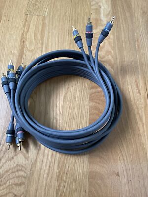 MONSTER INTERLINK 6 FT STANDARD 100 AUDIO / VIDEO CABLE COMBINED (Lot of 2)