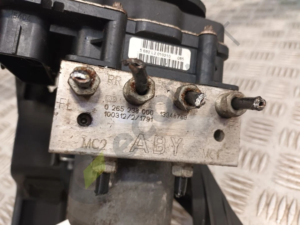 VAUXHALL MERIVA EXCLUSIV MK2 (B) (4470) ABS Pump Modulator Control Unit 13348789 - Image 2 of 4