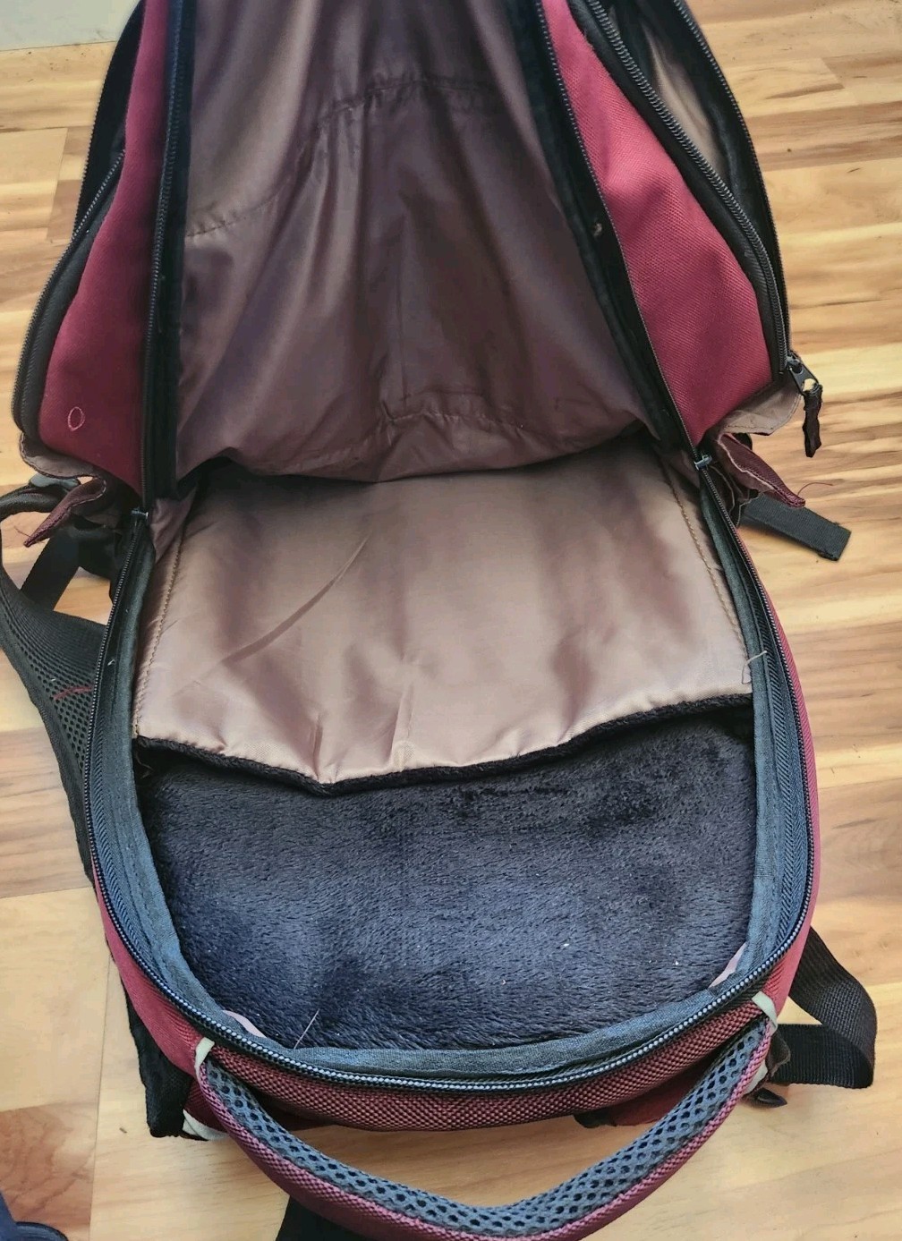 DC Comics Flash Laptop Backpack (Lightning Bolt L… - image 4