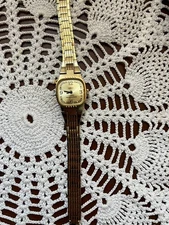 Vintage Soviet Women’s Watch “Chaika” Gold-Tone Mechanical USSR Collectible