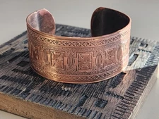 Vintage Pressed Embossed Solid Copper Southwestern Flower Design Cuff Bracelet