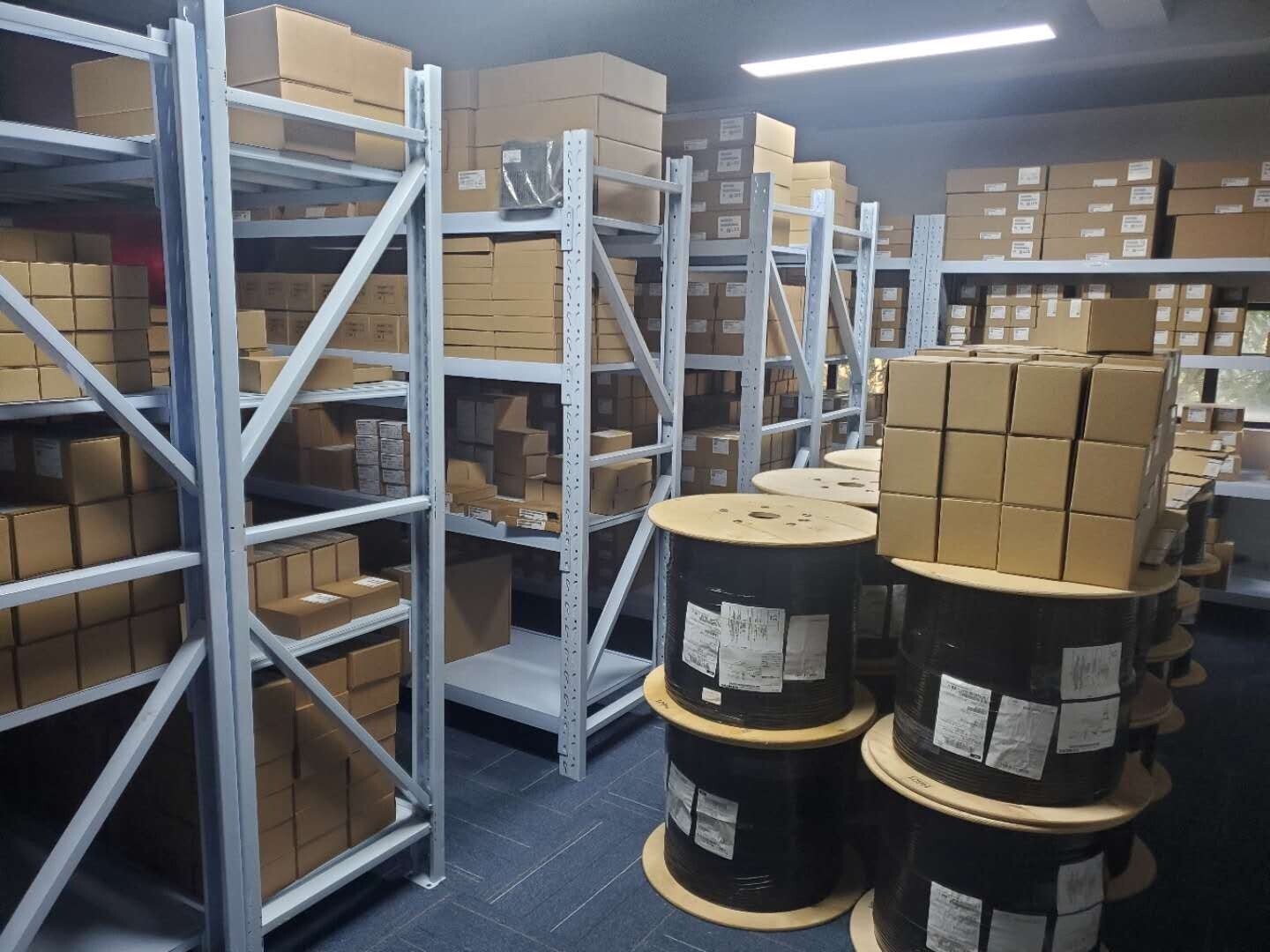 NEW ASUS TPM-L R2.0 TPM Module (20 Pin 20-1) Trusted Platform Free Shipping