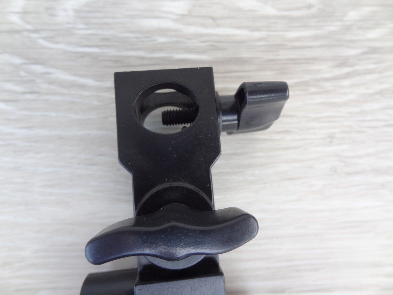 Adjustable Light Stand Adapter w/ Umbrella Holder Versatile Flash Light Bracket