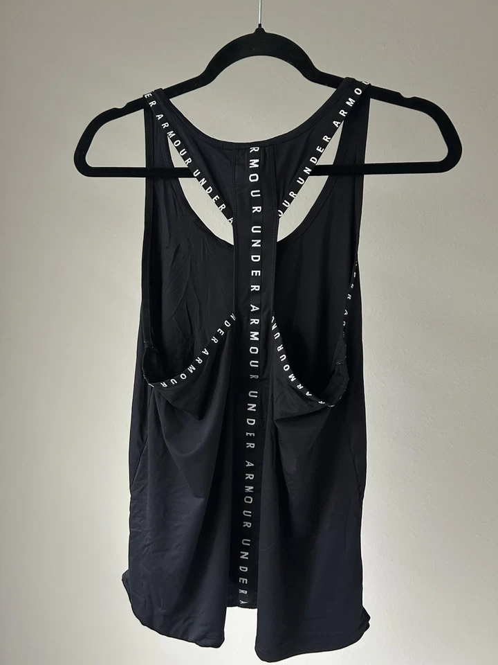 Camiseta sin mangas negra Under Armour R Heat Gear para mujer talla mediana Foto 2 de 4