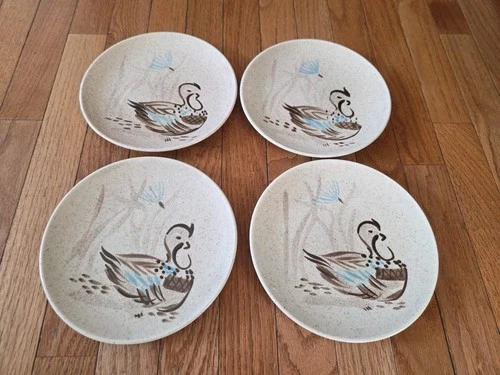 Vintage MCM Red Wing Pottery Bob White Quail 8" Salad Plate Set of 4