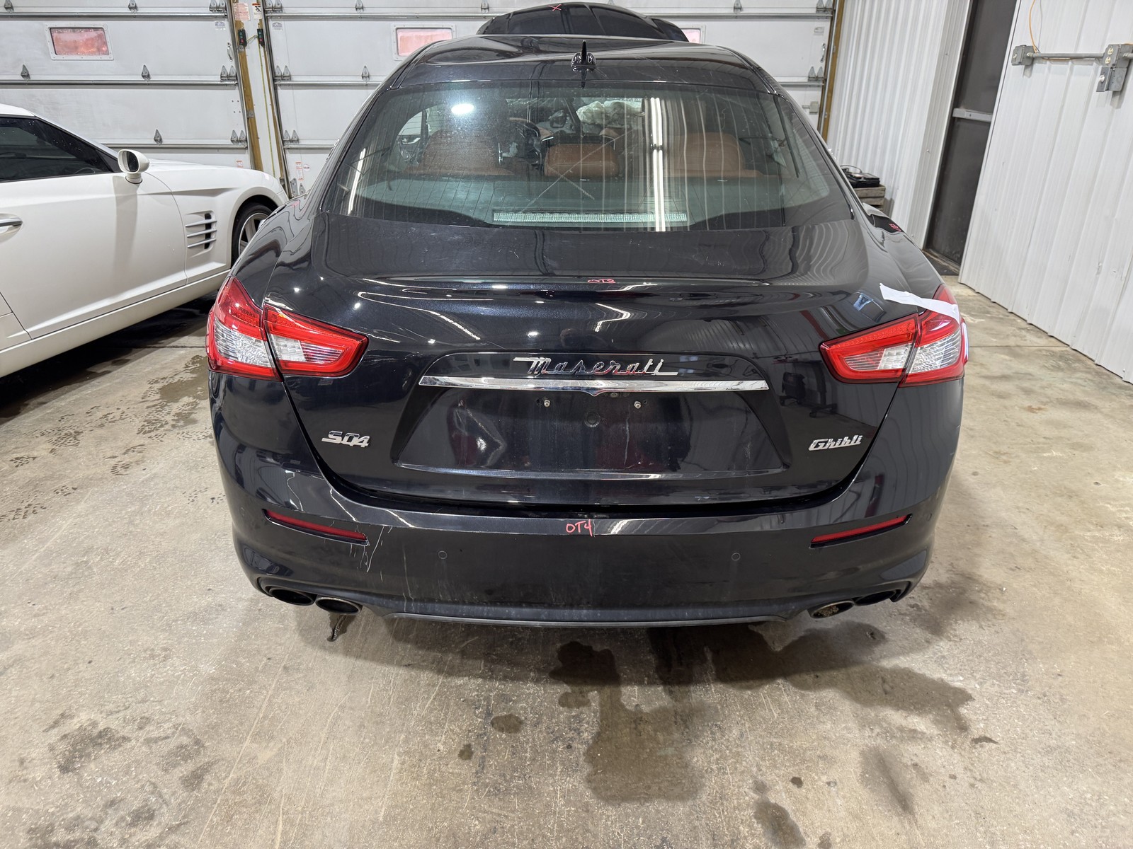 18 MASERATI GHIBLI REAR TRUNK DECKLID LIFT GATE NERO RIBELLE BLACK 815