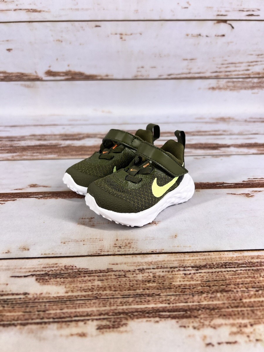 Nike Revolution Volt Colored Nike Shoes Nike Revolution 34