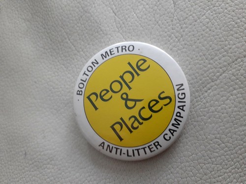 Bolton Metro Anti Litter Campaign Vintage Badge - Picture 3 of 3