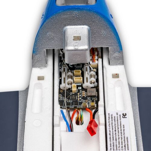 E-flite EFlite UMX Cirrus SR22T BNF Basic Airplane w/ AS3X & SAFE (EFLU15950) - Picture 4 of 6
