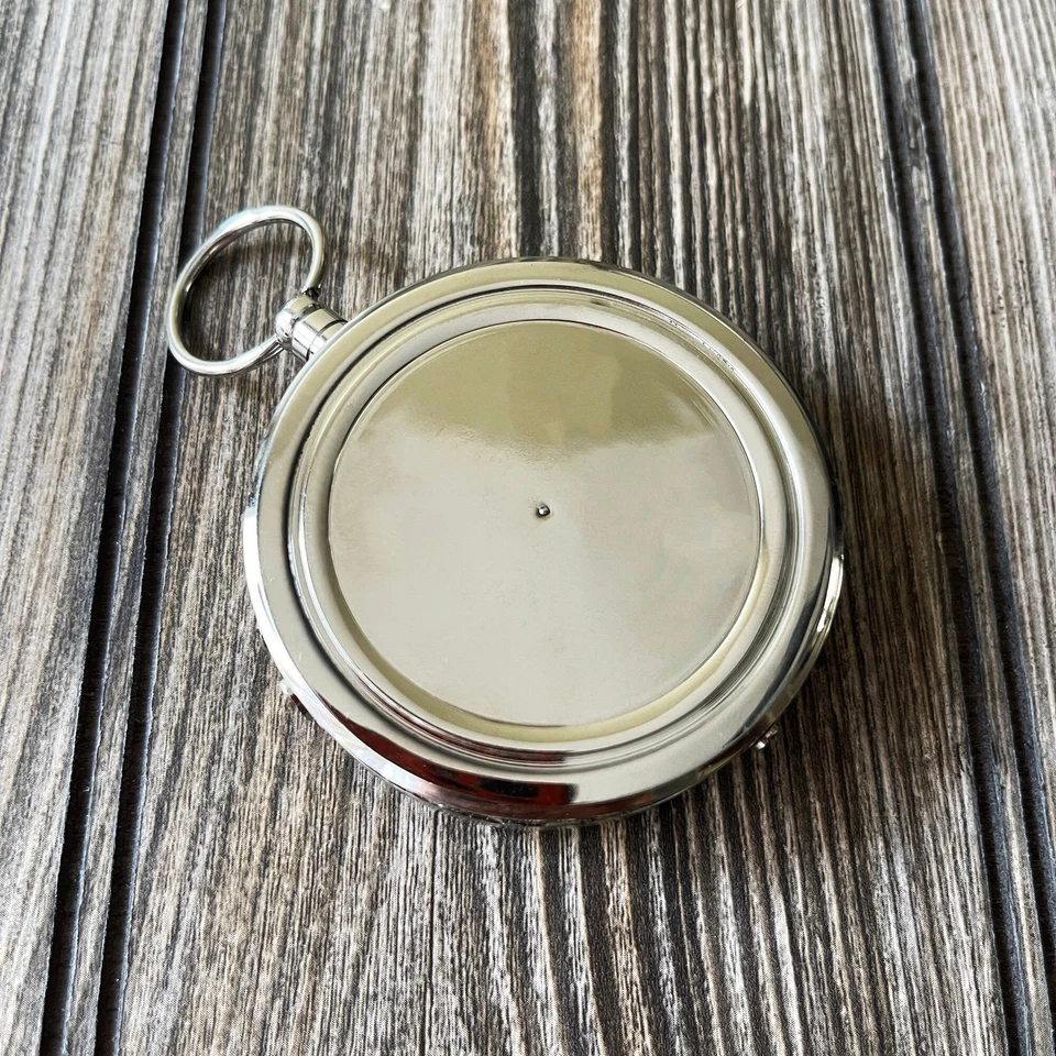 Brújula de bolsillo estilo vintage con estuche de cuero - Herramienta de navegación clásica Foto 4 de 4