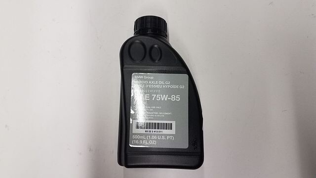 BMW Genuine OEM Hypoid axle oil G2 83-22-2-413-511 she 75w
