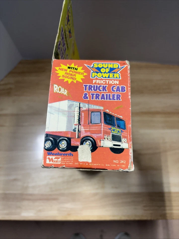 Semirremolque Woolco Woolworth Friction años 70 cabina y remolque juguete coleccionable raro Foto 4 de 4