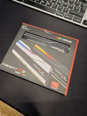 G.Skill Trident Z5 Neo RGB DDR5-6000 32GB Kit (2x16GB) CL30 AMD EXPO Top-Zustand