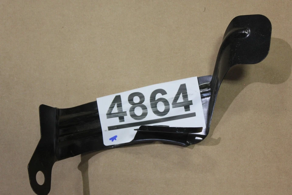 98-00 FORD -Fender Reforço Direito F8RZ16144AA FORD Novo Estoque Antigo NOS Fabricante de Equipamento Original - Imagem 2 de 4