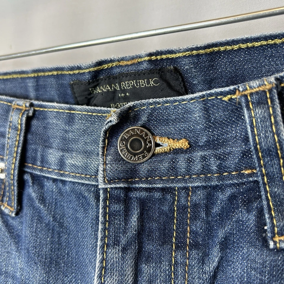 Banana Republic Jeans Mens 31x30 Blue Denim Bootcut Outdoors Retro - Image 4 of 4