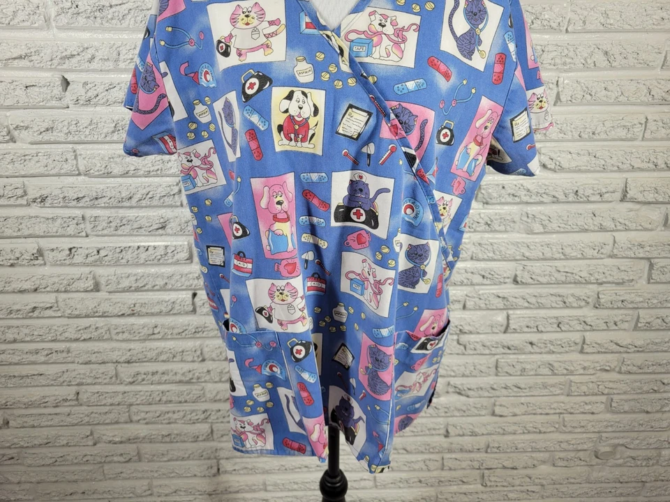 Absolute Unisex Scrub Top 1X Plus Short Sleeve Blue Dogs Cats Pockets Medical - Image 4 of 4