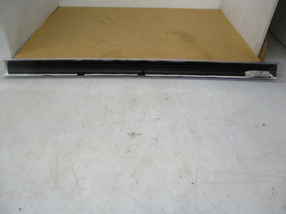 18" Windshield Wiper Blade-Wagon Anco 57-28 - Image 3 of 4