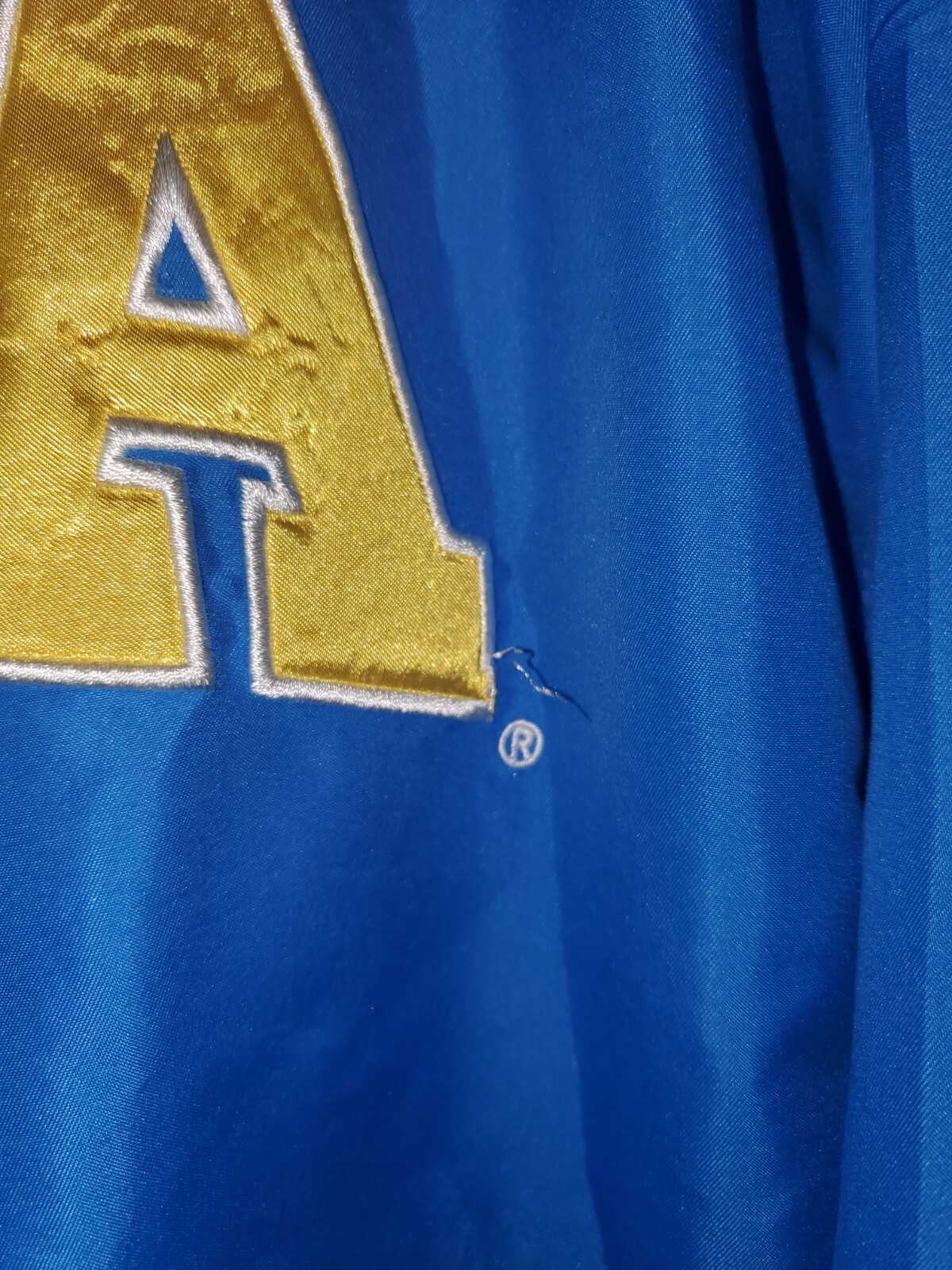Picture 4 of 5