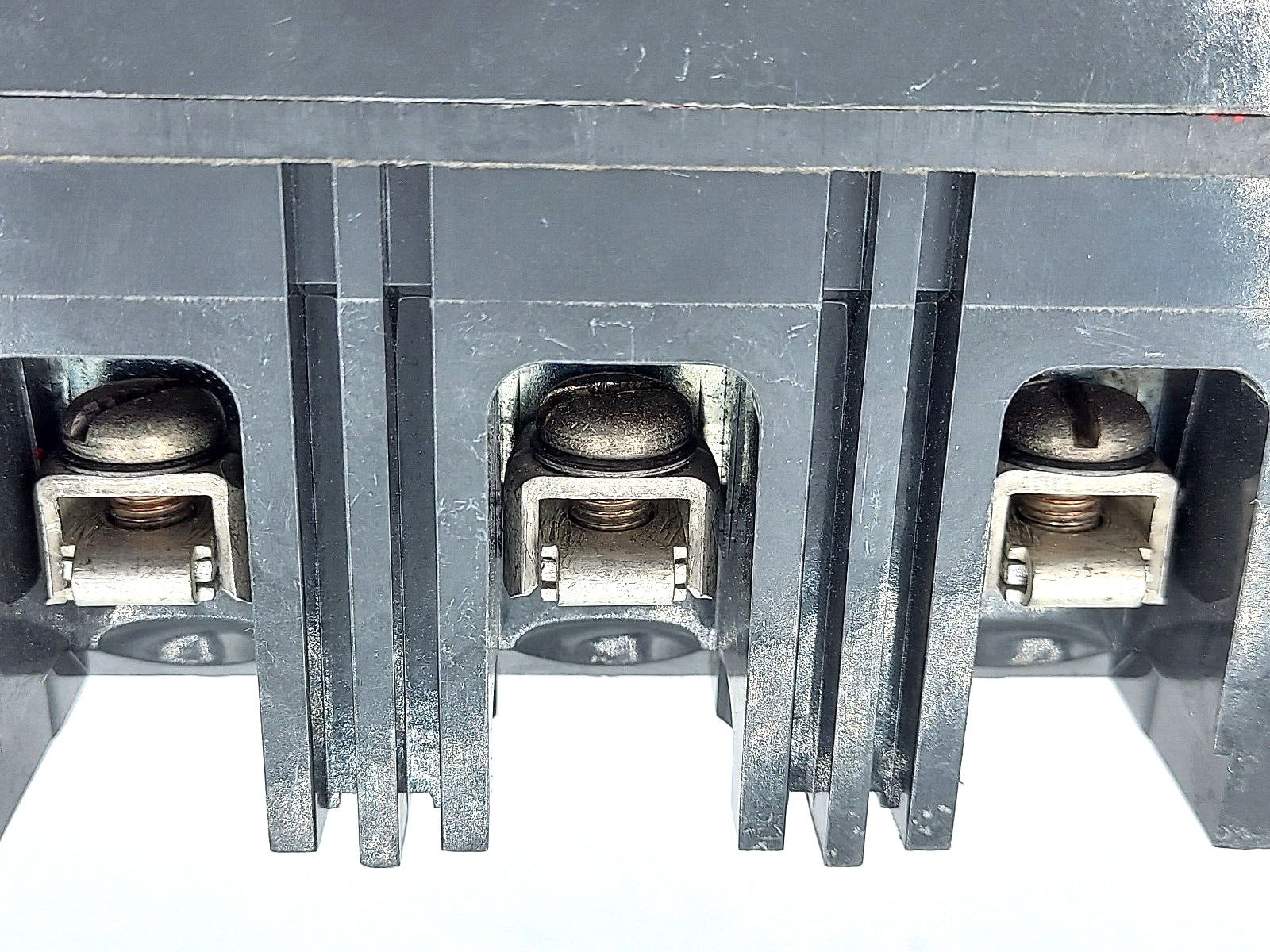 General Electric 30amp TEB132030 Circuit Breaker 3 Pole 240V GE *CLEAN*