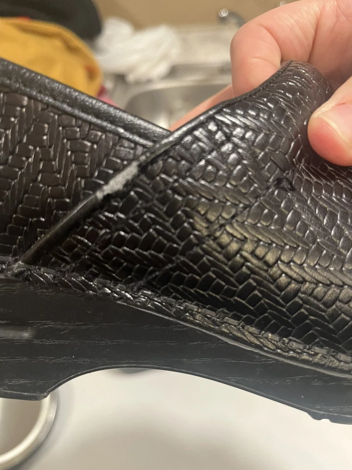 Zuecos para mujer Dansko cuero negro tooled talla UE 41 EE. UU. talla 10,5 cómodo trabajo Foto 4 de 4