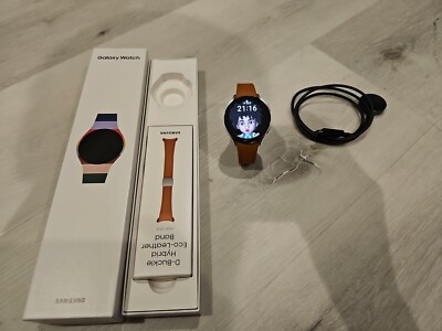 Samsung Galaxy Watch6 - 44mm Aluminum Gray - Wi-Fi/BT - OpenBox
