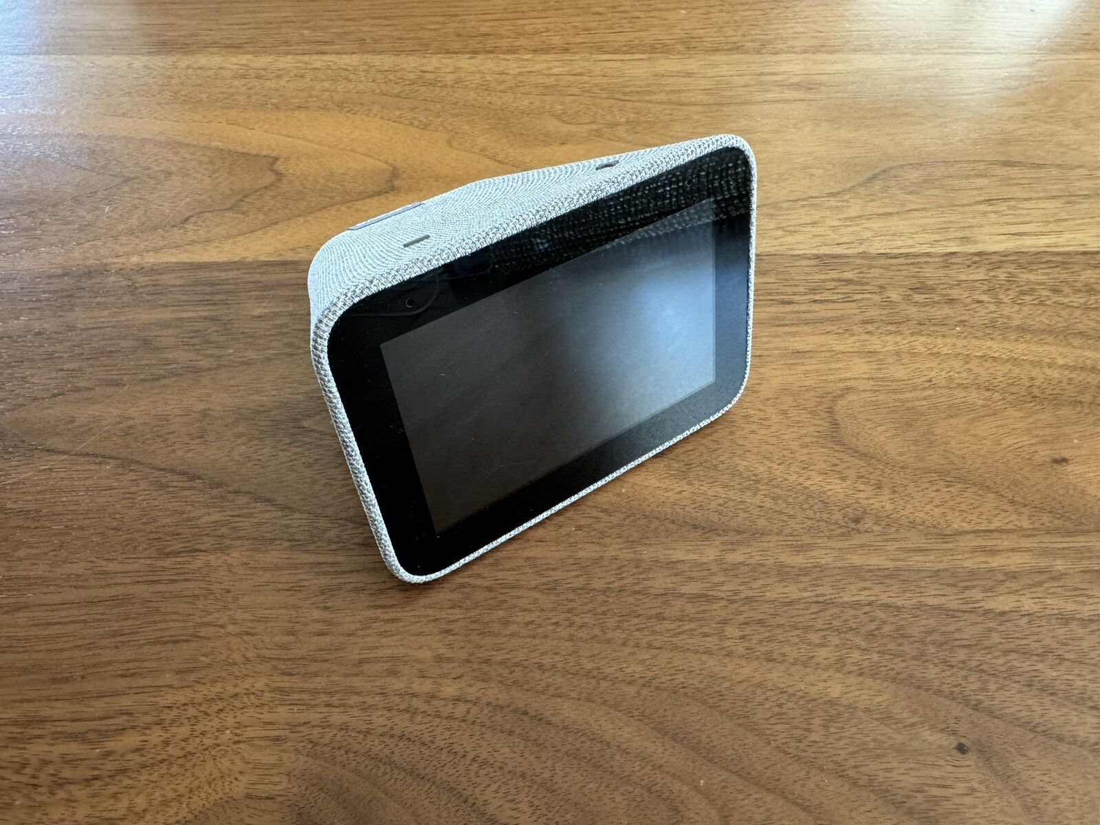 Lenovo ZA4R0002US 4Inch LCD Android Smart Clock With Google Assistant