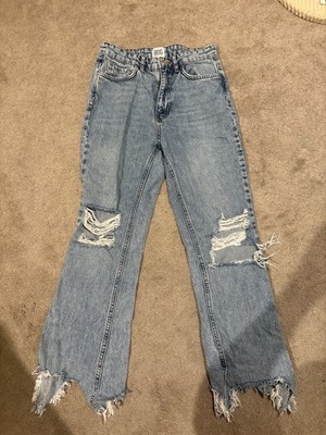 BDG Women s Blue Light Wash Straight Jeans Regular Fit Distressed 5-Pocket