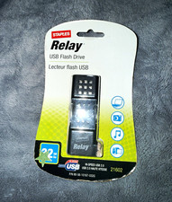 Staples Relay 32GB Hi-Speed USB 2.0 USB Flash Drive Black PC Mac Linux