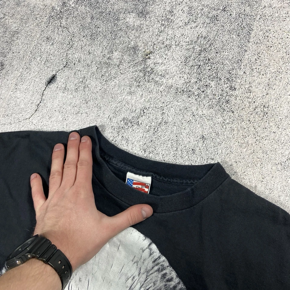 1993 Vintage Animal Eagle Made in USA T Shirt size XL Black - Image 2 of 4