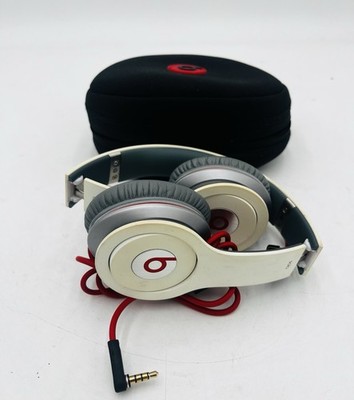 Monster Beats by Dre Solo HD Wired On-Ear WHITE Headphones Works! With Case