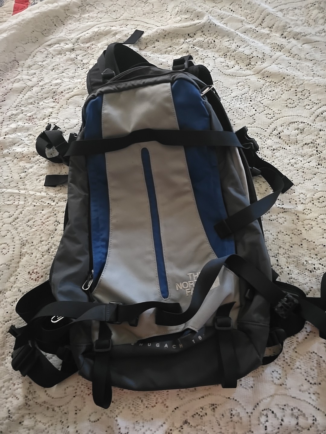 The North Face Chugach 18 board Backcountry  Backpack