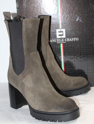 NWB Emanuele Crasto Chelsea Olive Green Suedee Heeled Bootie Boots 41