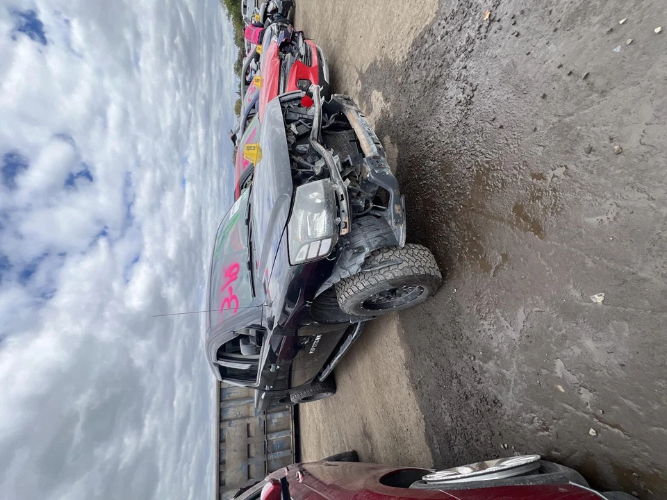 2015 Nissan Titan OEM Used Black Seat Belt 86884ZZ58B 92K Miles Foto 3 de 4