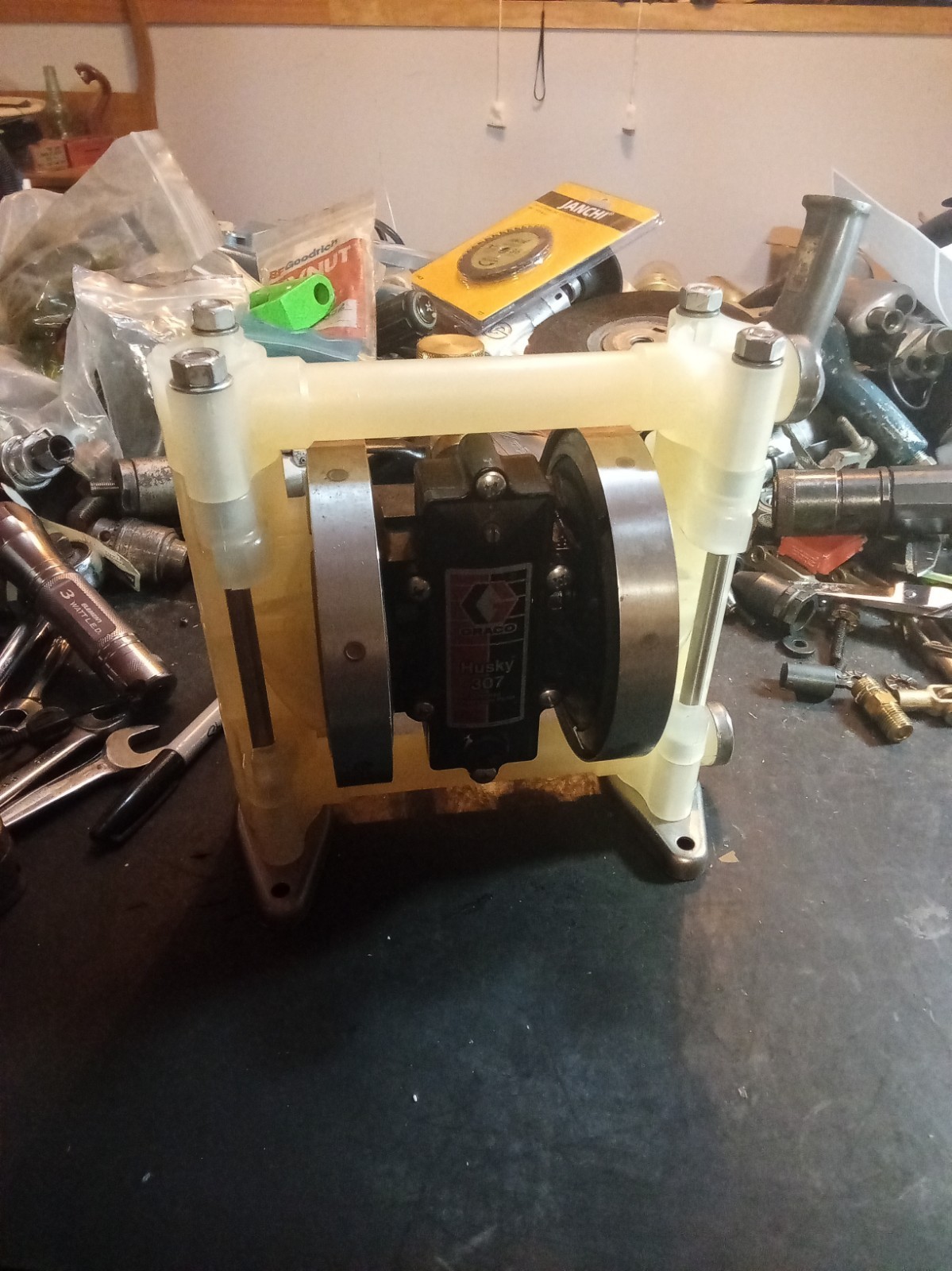 Graco Husky 307 Diaphragm Pump