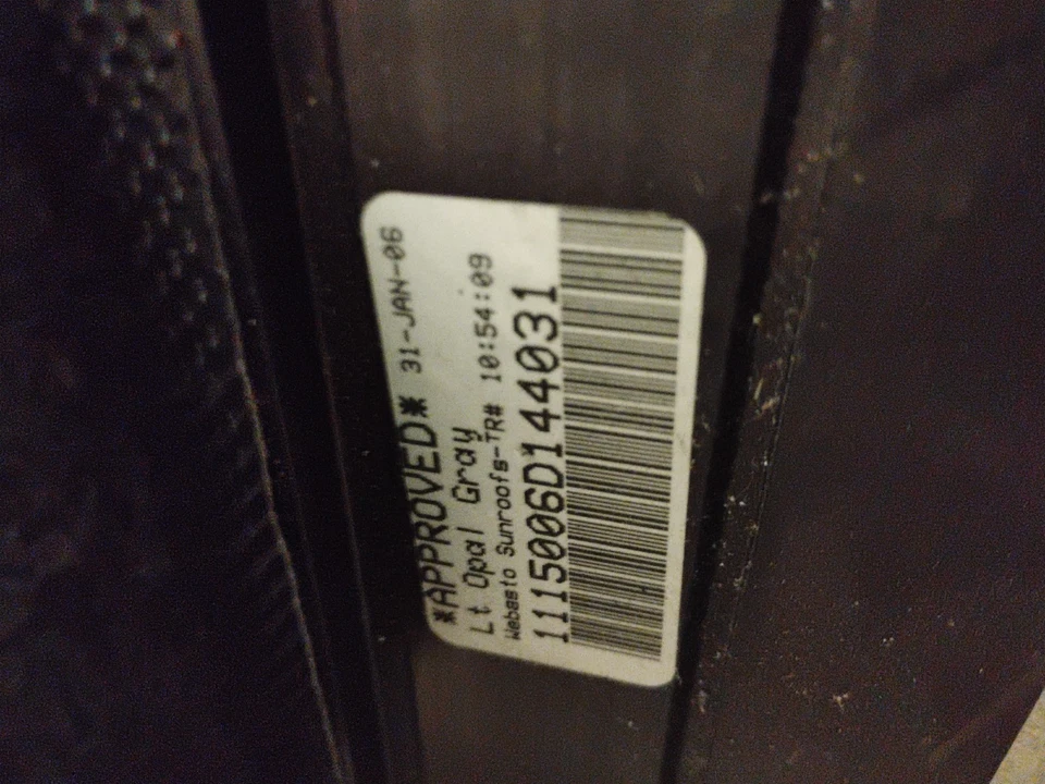 LT Opal Gray Webasto 38 Inch Sun Roof - Image 3 of 3