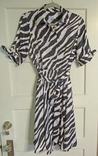 Calvin Klein $189 satin zebra print button-front tie-sleeve dress size 2
