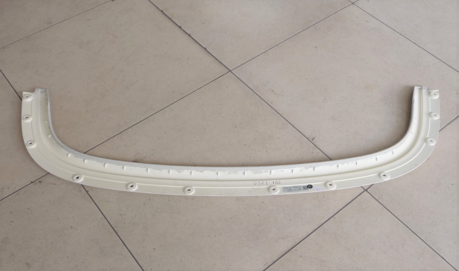15-18 Rolls Royce Dawn RR6 Soft Top Compartment Lid Trim Front 51177399302 OEM