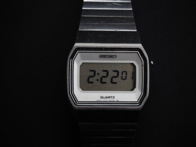 SEIKO デジタル腕時計 ステンレス製 SEIKO セイコー F033-5060 デジタル腕時計 ステンレス