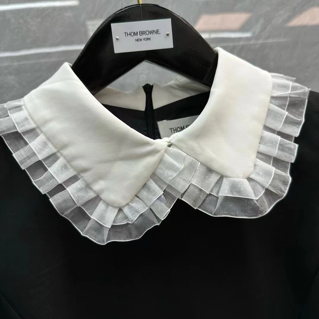 Abito donna Thom Browne estivo nuovo stile college colletto senza maniche un passo
