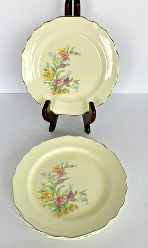 Set of 4 VINTAGE Lido W.S. George CANARYTONE 6-5/8” Bread & Butter Plates VG