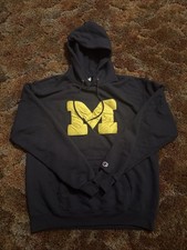 Champion Michigan Wolverines Hoodie Men  s Medium Navy Blue
