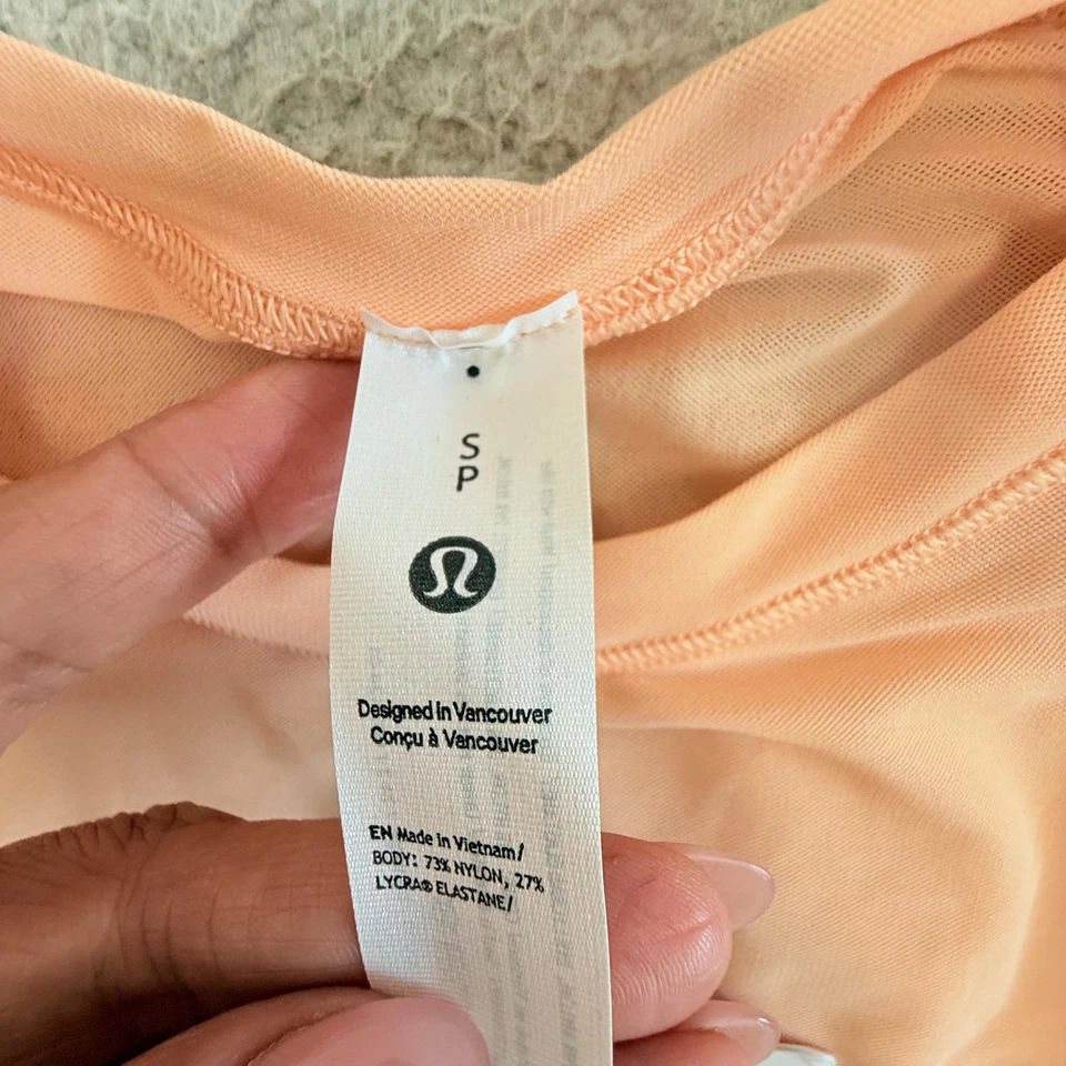 Body Lululemon Mujer Pequeño Rubor Melocotón Maravilloso Nulu Manga Larga LW3HQVS Foto 2 de 4